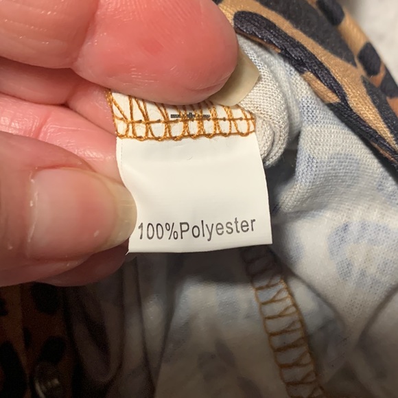 Boutique 1PC Leopard Print Outfit with Headband, NWT’s, Size 6-9 Months - Picture 5 of 10